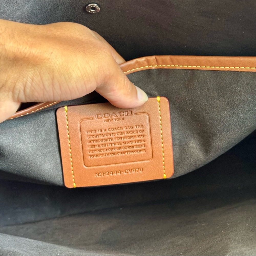 Coach Retail Issac Workbag Briefcase in Signature Canvas - Picture 8 of 8